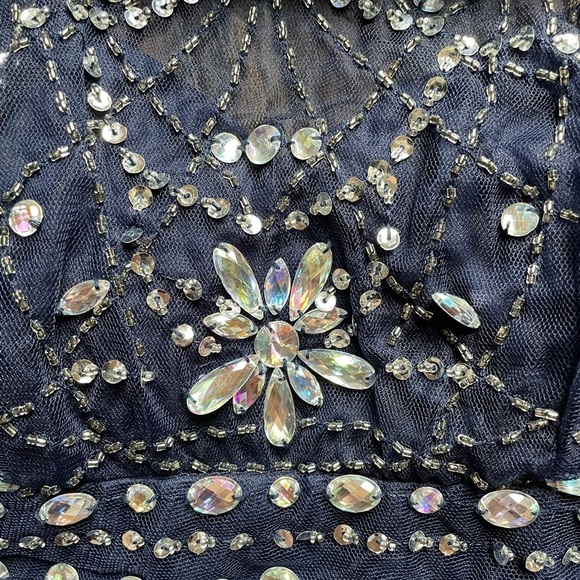 B. Darlin Crystal Navy Blue Bandeau Halter Top. Size 3/4 - Picture 3 of 7